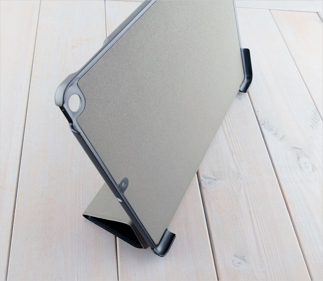 dedykowane etui na tablet Apple iPad 10.2 2019